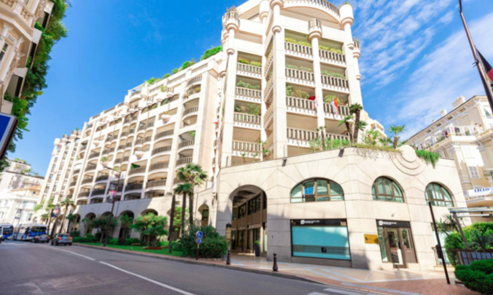 A Parking Spot For Sale In Carré d'Or - 1/5